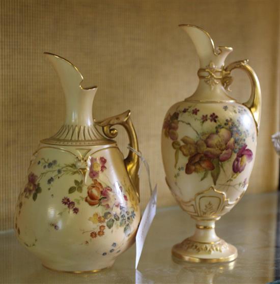 2 Worcester blush & gilt jugs